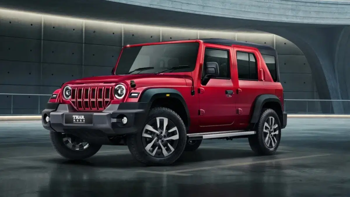 Mahindra thar roxx 4x4